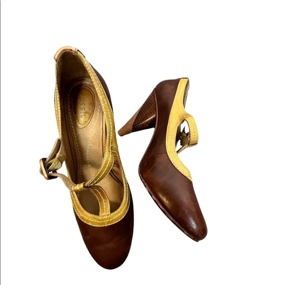 VTG Y2K FOSSIL 7 Retro Chunky Heels Pointed Toe Genuine Leather Academia preppy - Picture 3 of 7